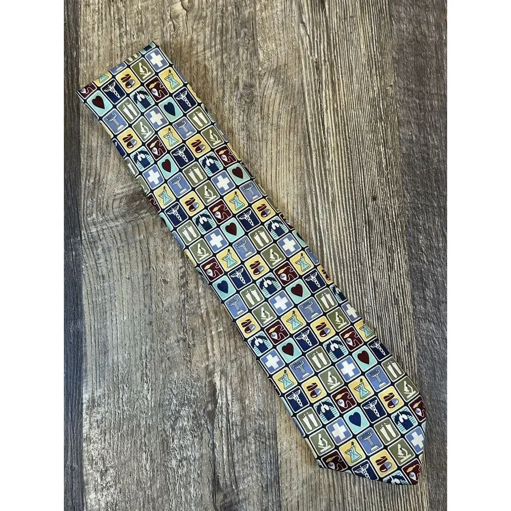 MD Doctor Medical Professional Pharmacist Michael Bruce‎ USA Silk Necktie